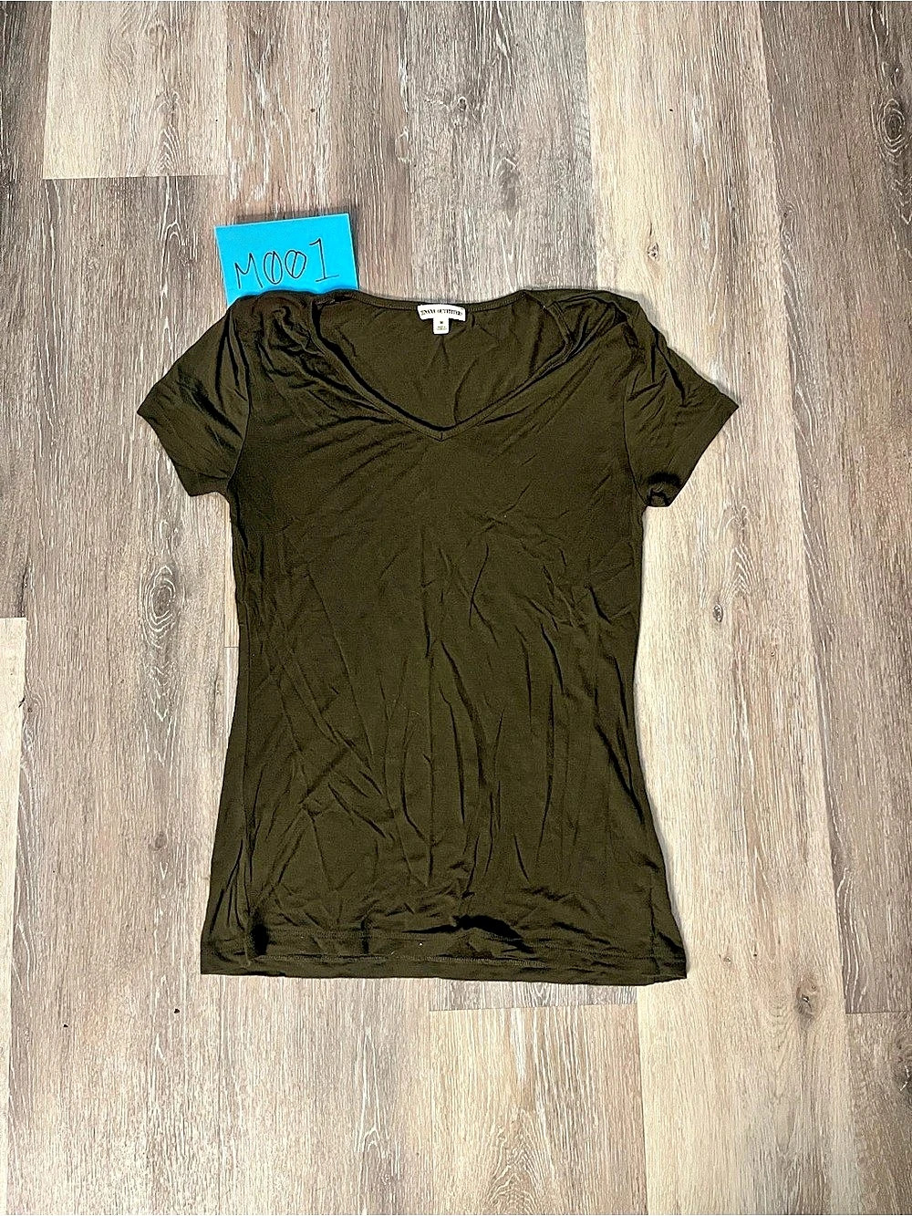 Zenana Outfitters V-Neck T-Shirt Womens M Dark Olive Green Rayon Stretch Basic